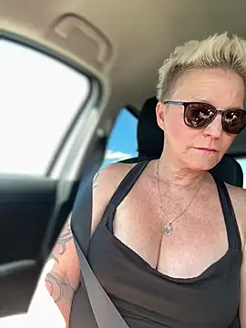 Онлайн чат XXX German_Milf