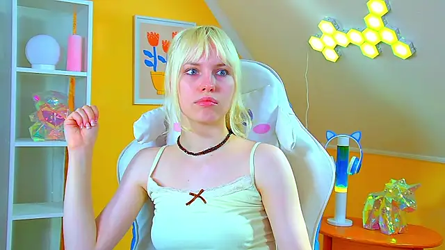 HannahHollis' Live XXX Chat