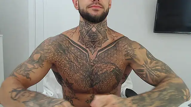 maxi_foxxx Show in webcam