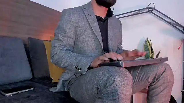 Czat XXX na żywo – bruno_woods
