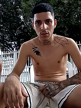 عرض كام boy_max_latin