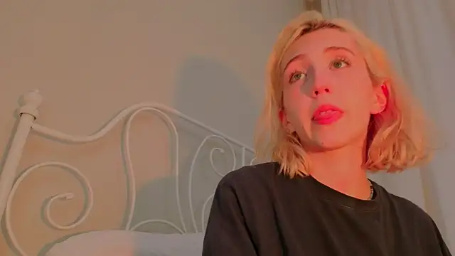 Elen__Moore – Live XXX-chat