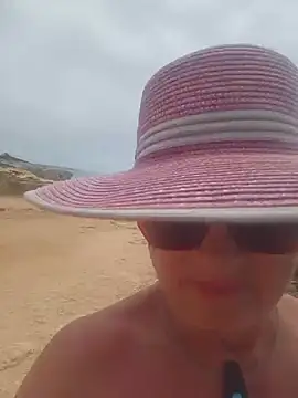 Chat +18 de Hot-Muci ao vivo