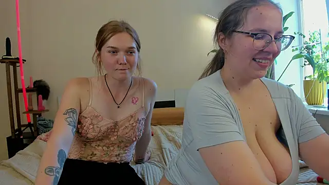 Your_Penny_'s Live XXX Chat