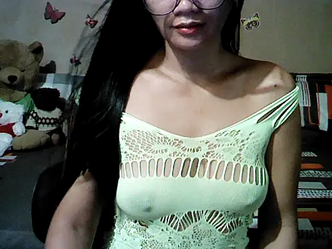 Chat XXX en directo de Mia_Rein