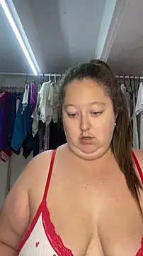 Chat +18 de Chloee_Peach ao vivo