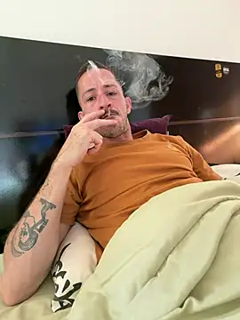 Chat +18 de MeladoDiMel ao vivo
