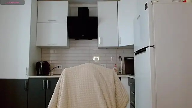 Онлайн чат XXX SayMeow_