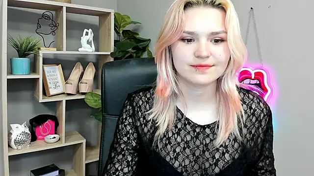 Chat +18 de SweetLilyxo ao vivo