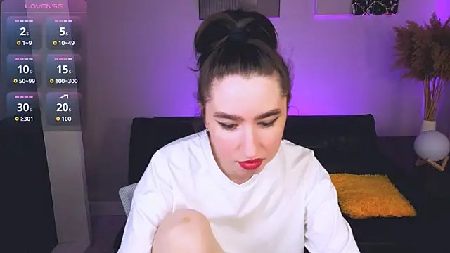 Lily_xBabe's Live XXX Chat