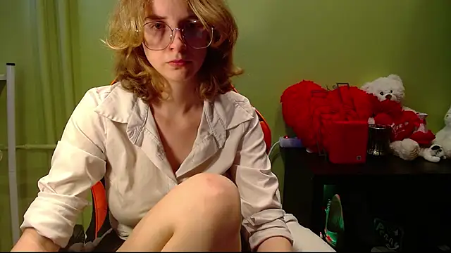 Chatroom XXX en direct de juicyPenny