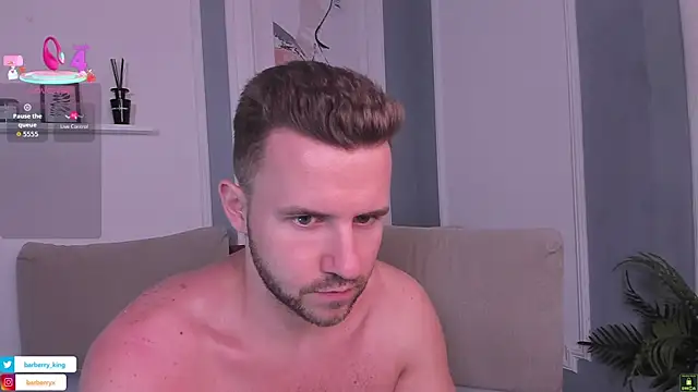 Chatroom XXX en direct de EnriqueBarberry