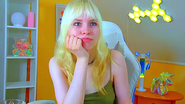 Chat XXX en directo de HannahHollis