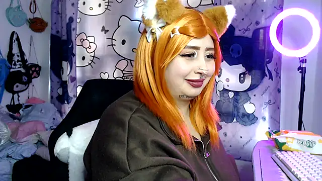 Chatroom XXX en direct de lussyevans24