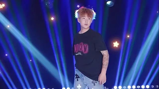 دردشة AOA-boy الجنسية المباشرة