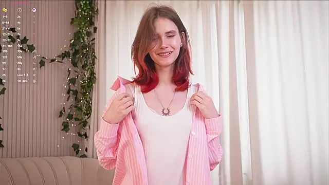 NidaSween élő XXX-chatje