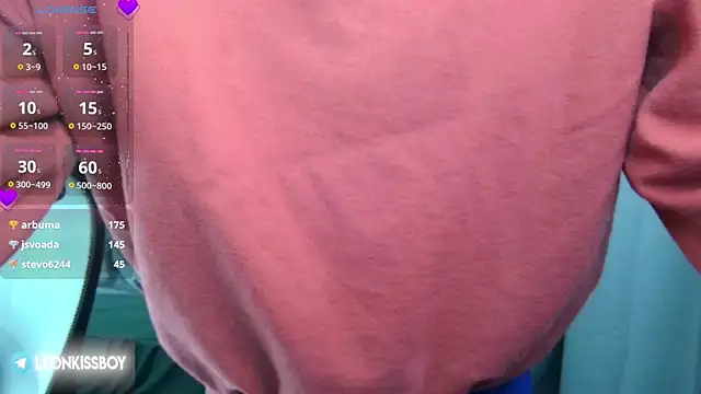 Онлайн чат XXX LeonBoykisser