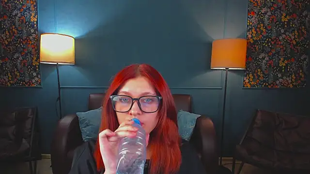 SarahDeen1 Live XXX-chat