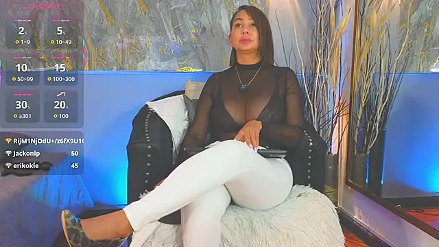 almaa_18 – Naživo XXX chat