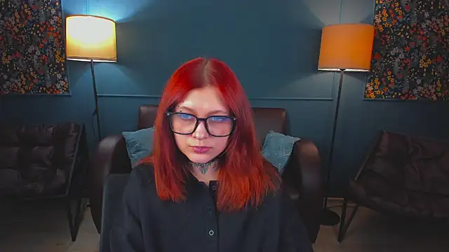 SarahDeen1 XXX чат на живо