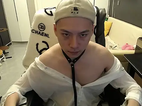 yichen008 即時 XXX 聊天