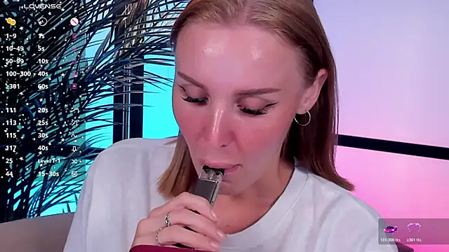 LianaFord Live XXX-chat