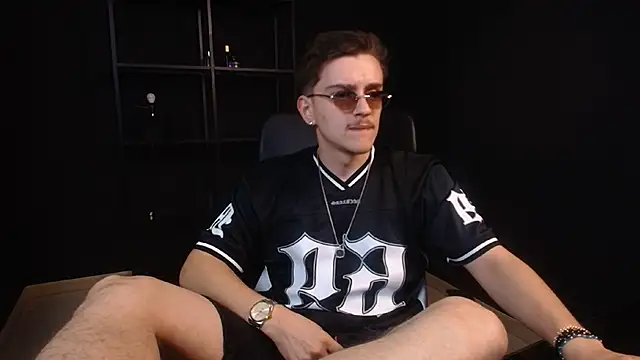 FelixStarkk 现场XXX聊天