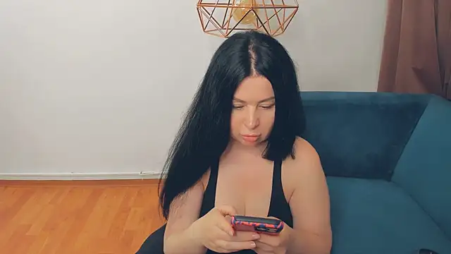 BrilliantGirll's Live XXX Chat