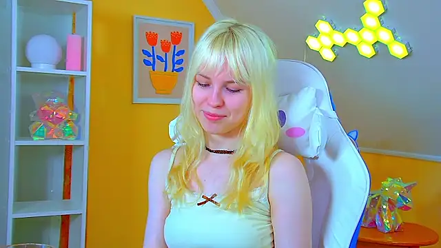 HannahHollis' Live XXX Chat