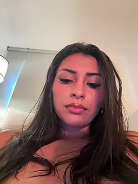 Chat +18 de sweetAli_ ao vivo