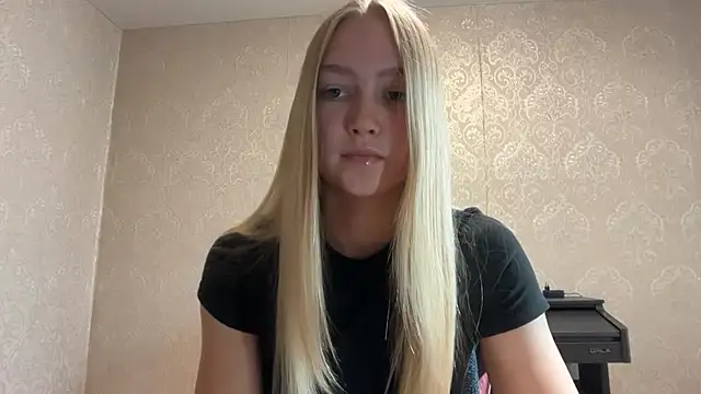 Živý XXX chat blondegirl2026
