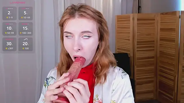 XXX chat uživo modela miraiakik