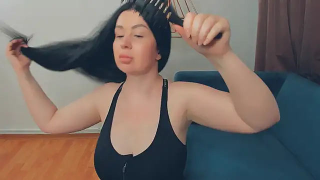 Chat +18 de BrilliantGirll ao vivo