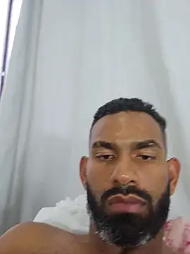 Chat XXX Live hole_davidd