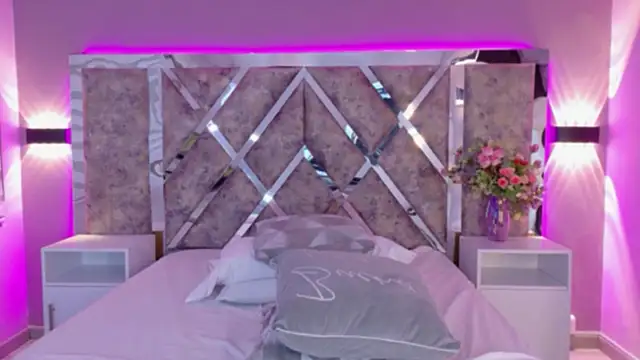 Živý XXX chat PerlaRogerss_