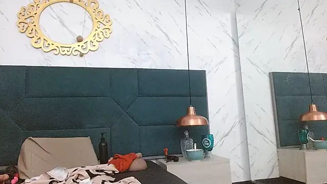 chanel_grant Chat XXX in diretta