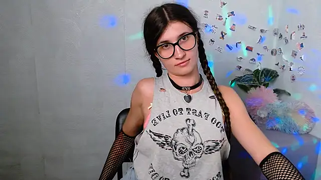 Chat +18 de MaryEm976 ao vivo