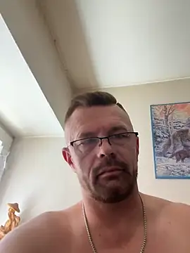 Sascha543211 Live XXX-chat