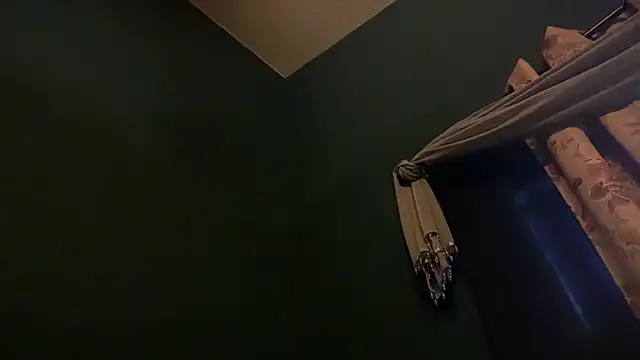 icebergslim281's Live XXX Chat
