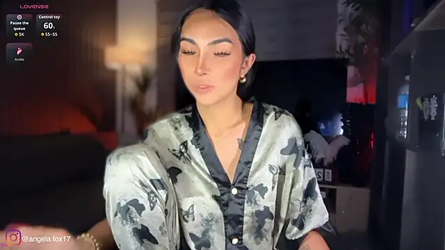 Angela_foxx Pertunjukan Webcam