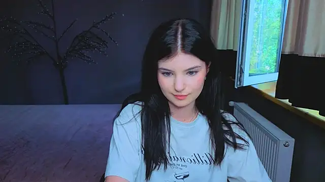 הופעת וובקאם של AnnaYount