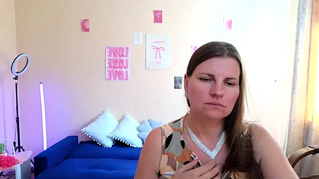 Mirabelle_Velvet élő XXX-chatje