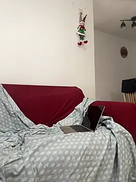 Little_Desiree লাইভ XXX চ্যাট
