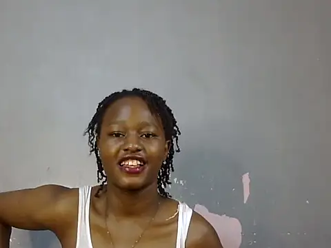Petite_Ebony10's Live XXX Chat