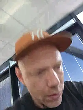 BeYourToy Adlı Modelin Web Kamerası Şovu