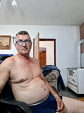 Show modela grealis71 na web-kameri