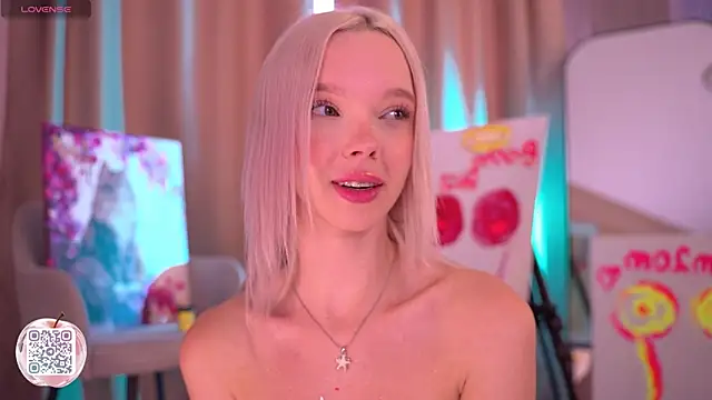 Онлайн чат XXX TastyTiffy