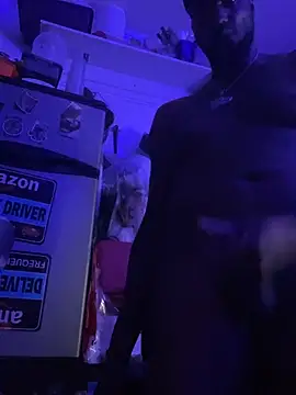 Biglongthickman69 Webcam show