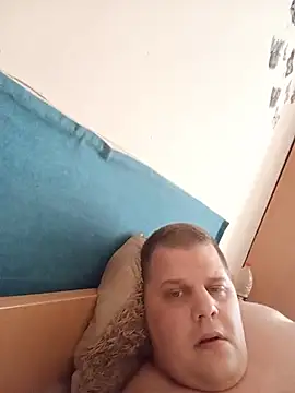 Kanoos1995 webcam show