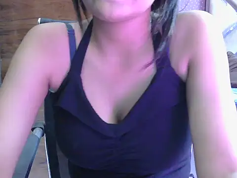 miss-riyaa Chat XXX in diretta
